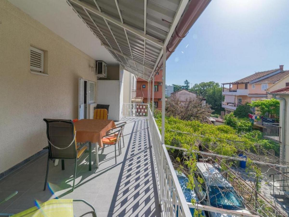 Apartmani Lucia Biograd Biograd Na Moru Exteriér fotografie