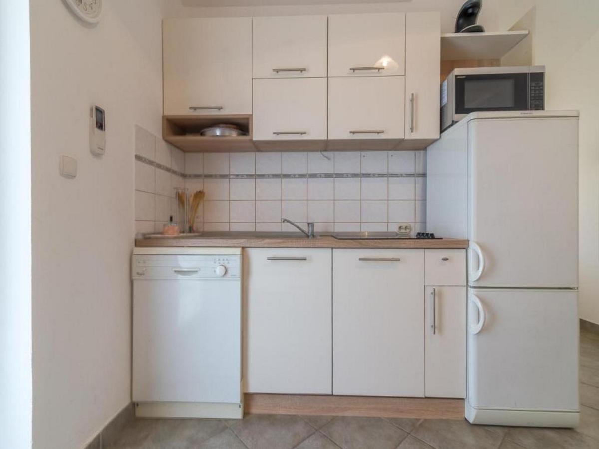 Apartmani Lucia Biograd Biograd Na Moru Exteriér fotografie