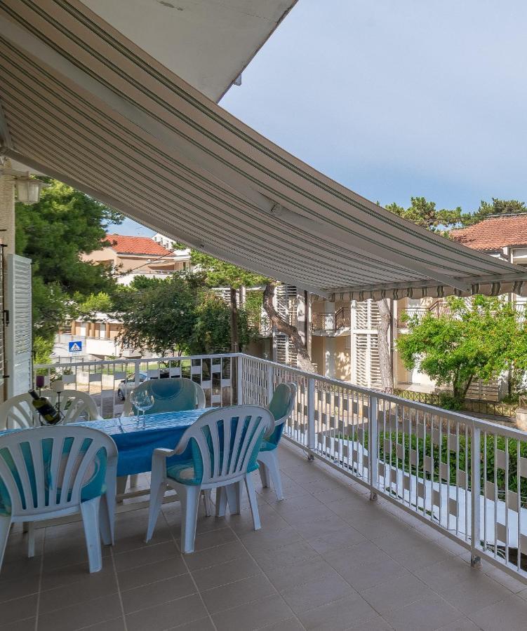 Apartmani Lucia Biograd Biograd Na Moru Exteriér fotografie