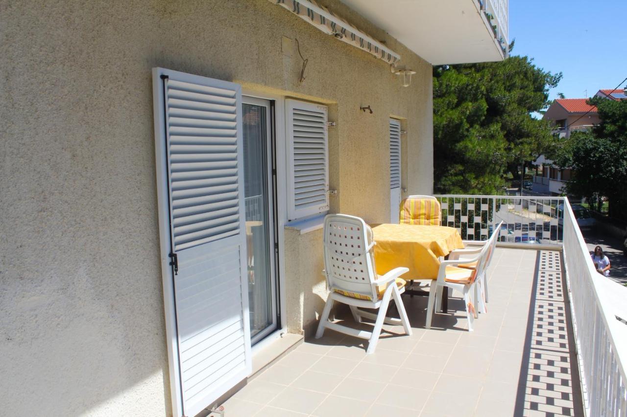 Apartmani Lucia Biograd Biograd Na Moru Exteriér fotografie