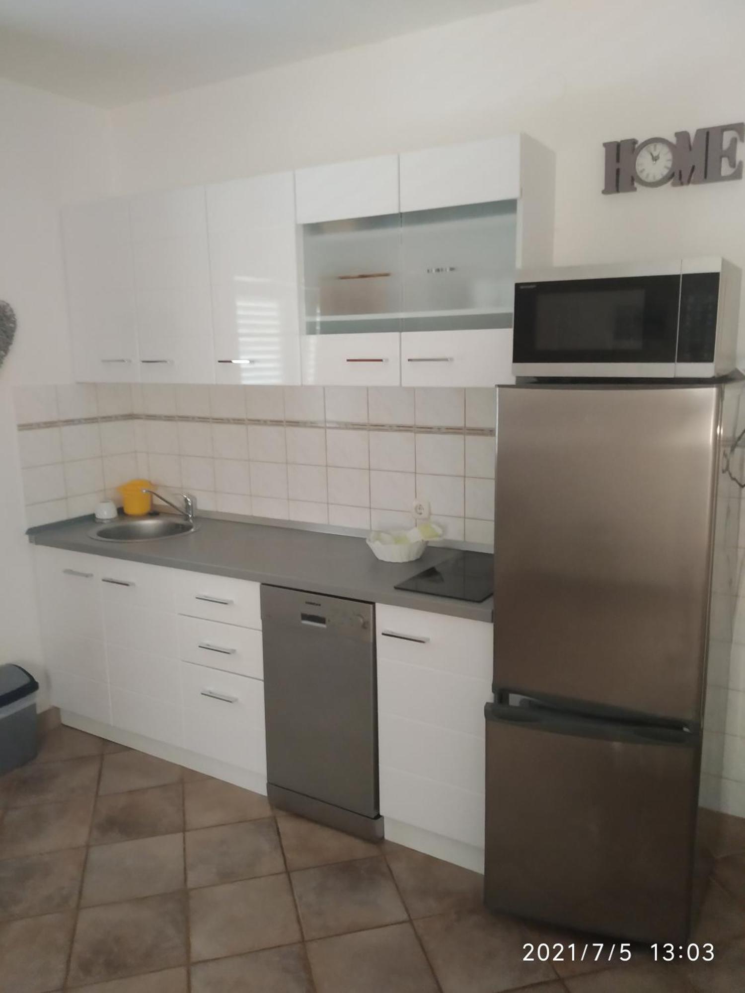 Apartmani Lucia Biograd Biograd Na Moru Exteriér fotografie