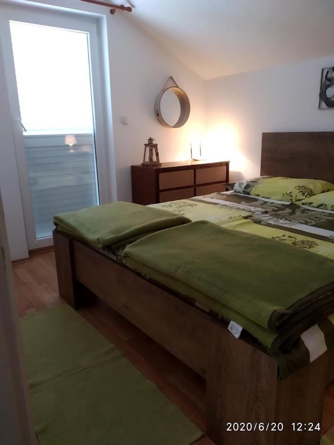 Apartmani Lucia Biograd Biograd Na Moru Exteriér fotografie